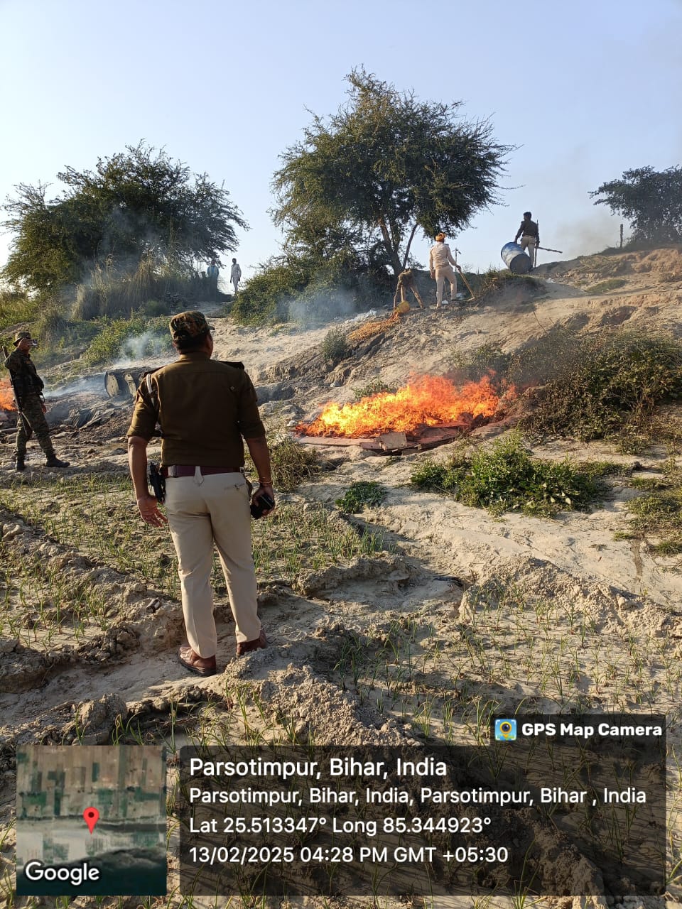 राघोपुर दियारा  नदी किनारे 05 शराब भट्टी एवं लगभग 10,000 लीटर कच्चा जावा ध्वस्त 